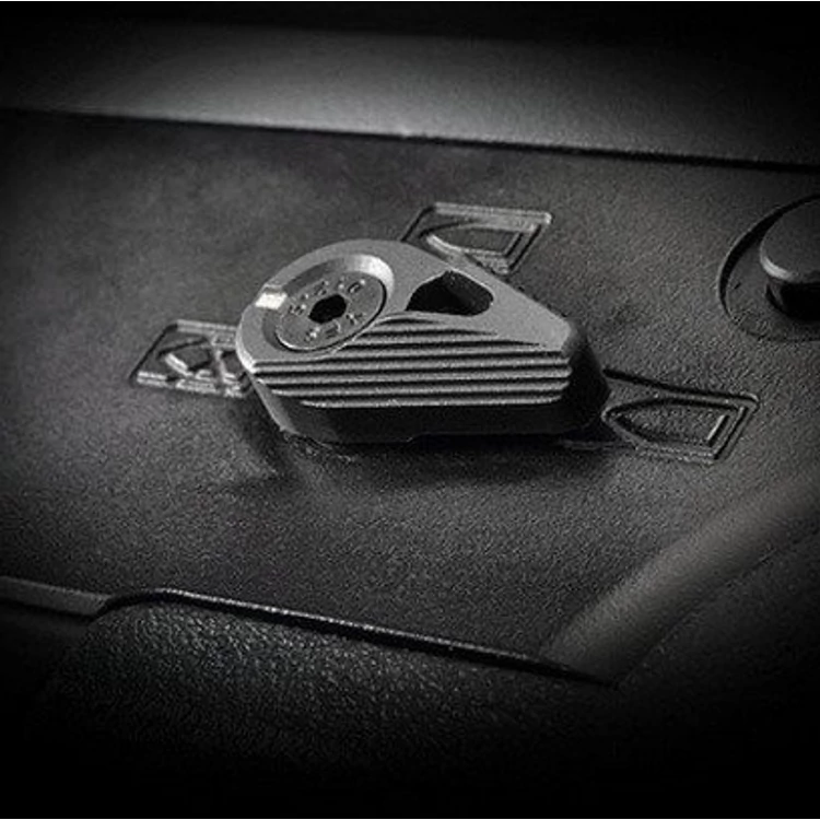 Strike Industries - Flip Switch - 60/90 degrees - black